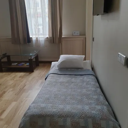 Apartment, Barons Promenade With Parking * Riga