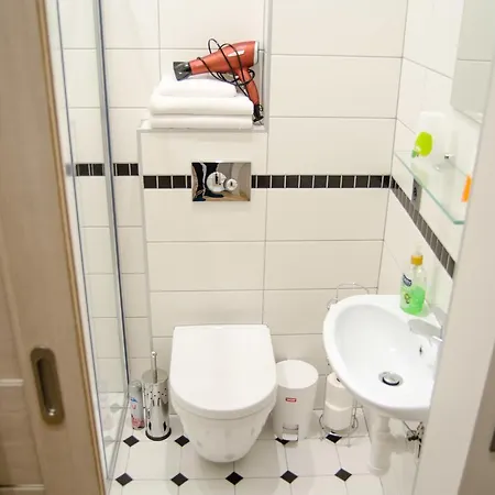 Apartamento Apartment, Barons Promenade With Parking