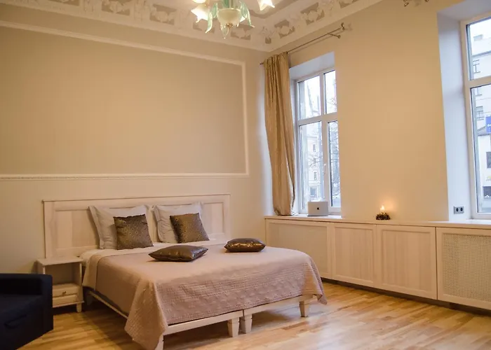 Apartment, Barons Promenade With Parking Riga