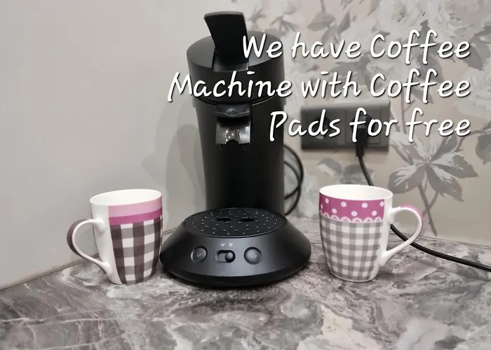 Apartment, Barons Promenade With Parking Apartment